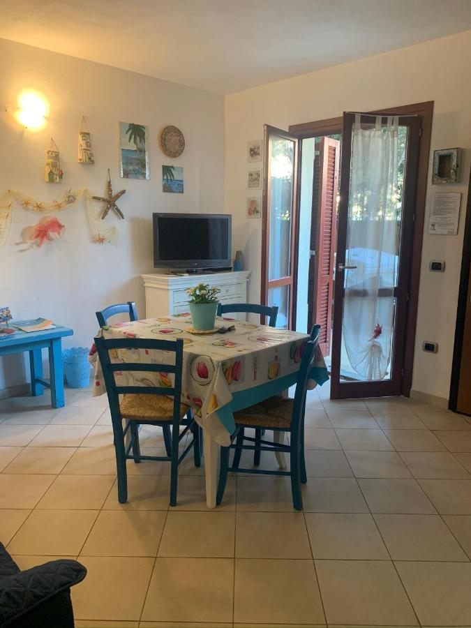 La Casa Azzurra Appartement La Maddalena  Buitenkant foto