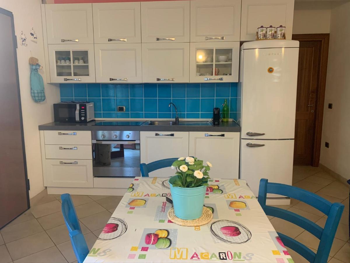 La Casa Azzurra Appartement La Maddalena  Buitenkant foto
