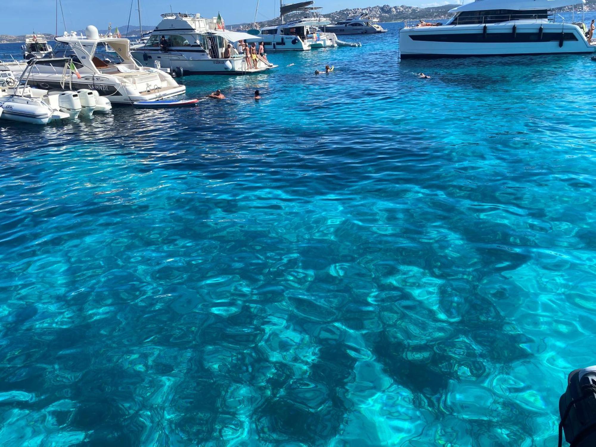 La Casa Azzurra Appartement La Maddalena  Buitenkant foto