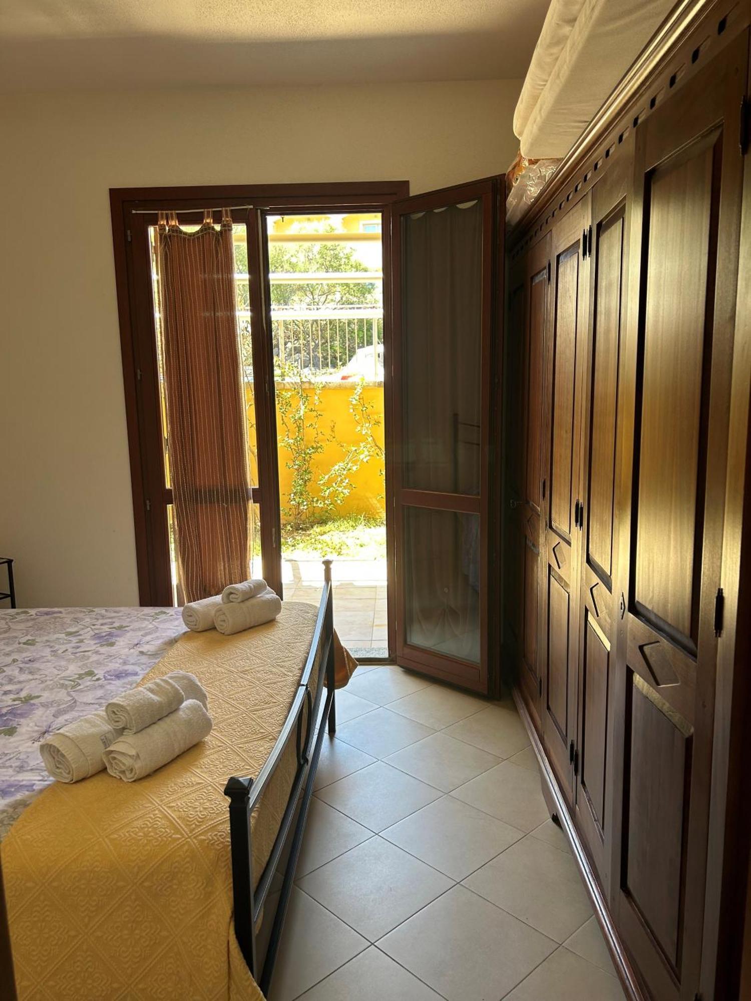 La Casa Azzurra Appartement La Maddalena  Buitenkant foto