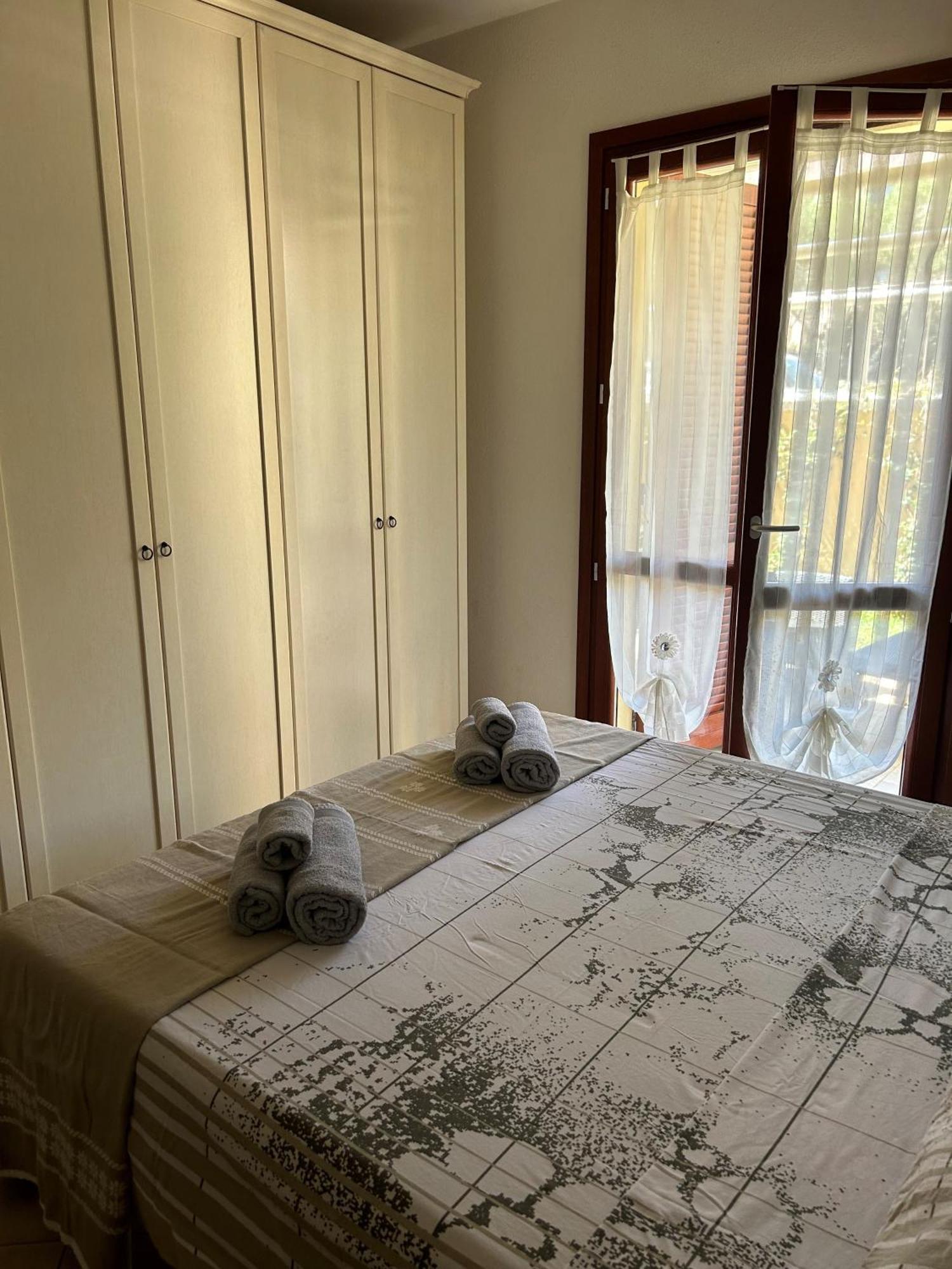 La Casa Azzurra Appartement La Maddalena  Buitenkant foto