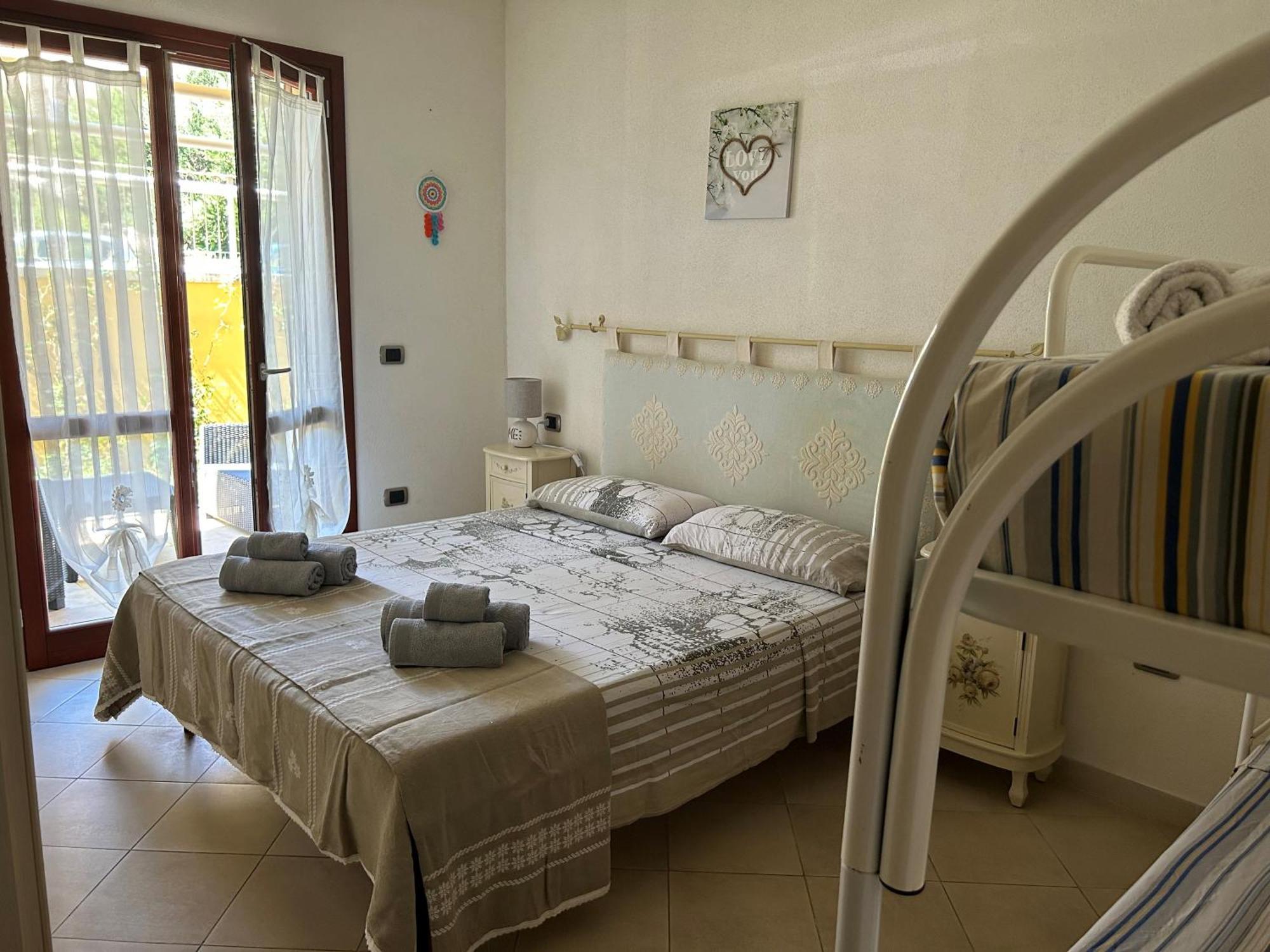 La Casa Azzurra Appartement La Maddalena  Buitenkant foto